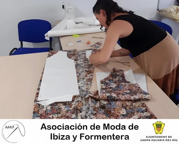 Asociación de Moda de Ibiza y Formentera: Trabajando con patrones