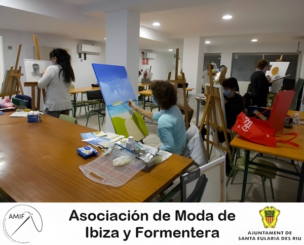 Asociación de Moda de Ibiza y Formentera: Trabajando con patrones