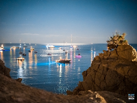 Vista nocturna. Cala Jondal, Ibiza