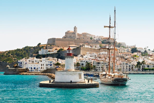 Entrada al Puerto de Ibiza