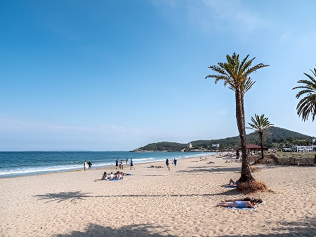 Playa den Bossa, Ibiza