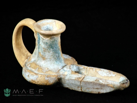 Pieza de cerámica época púnica