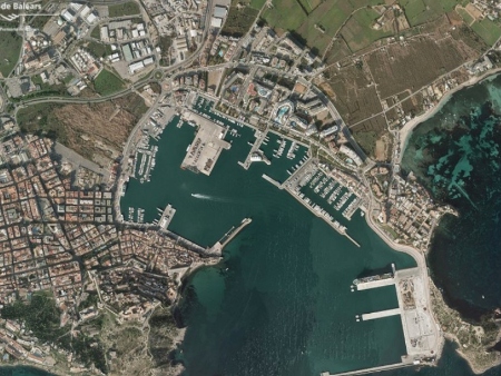 Vista aérea del Puerto de Ibiza