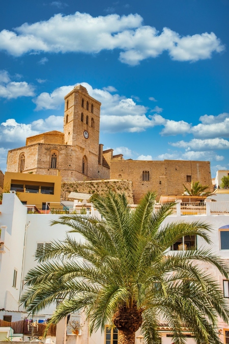 Vista de la Catedral de Ibiza
